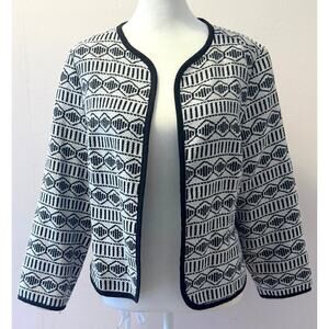 Black & White Jacquard Open Front Cropped Jacket Aztec Print Shacket Size M